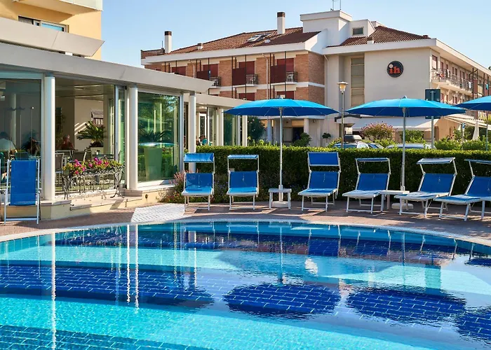 Junior Family Hotel